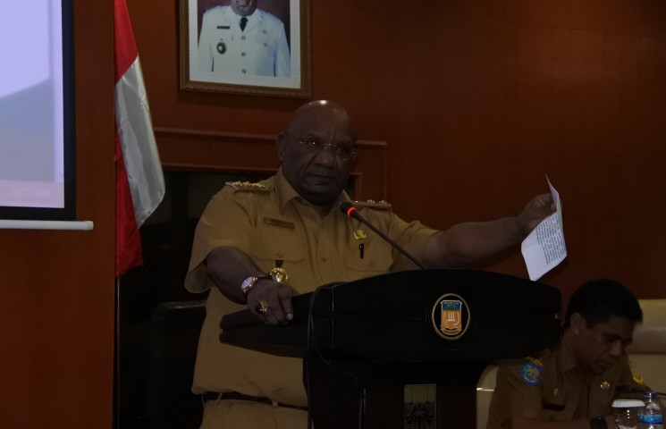 Wagub Minta SKPD Beri Kesempatan Pengusaha Lokal